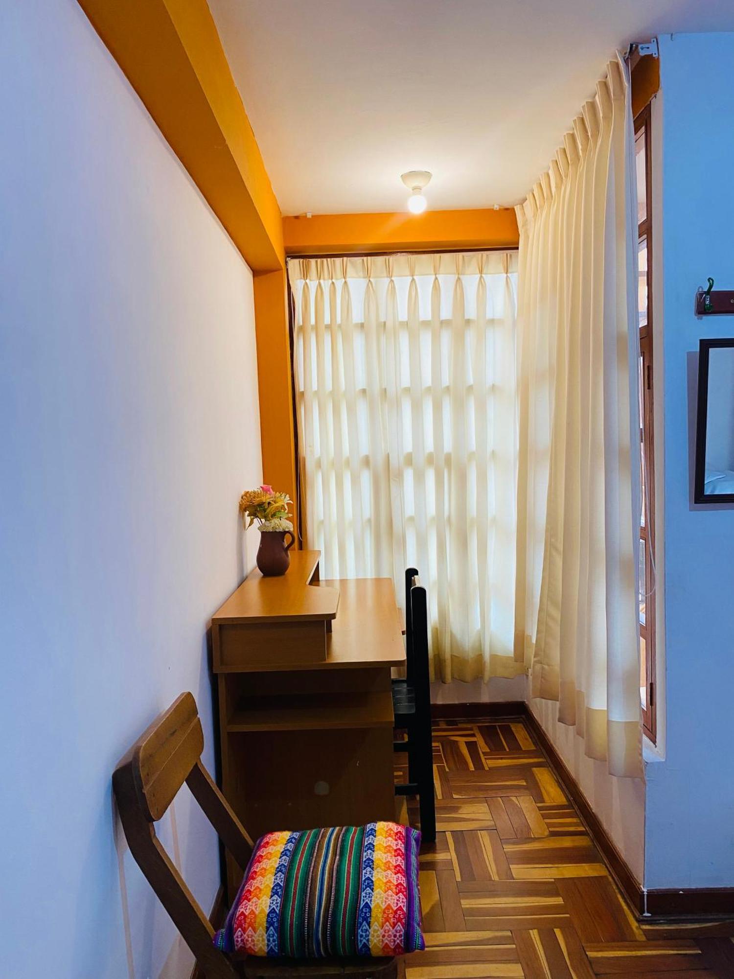 Сasa de vacaciones Terrace View House In Big Kitchen, Lounge And Private Yard *
