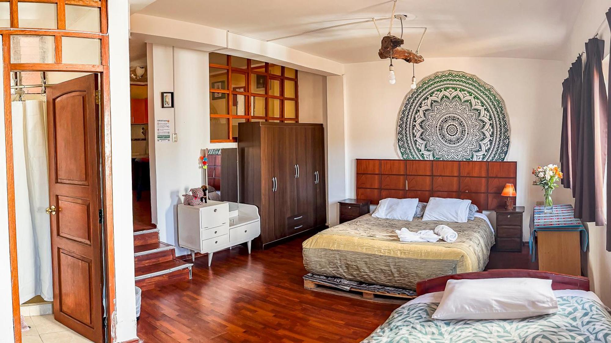 Terrace View House In Big Kitchen, Lounge And Private Yard Сasa de vacaciones